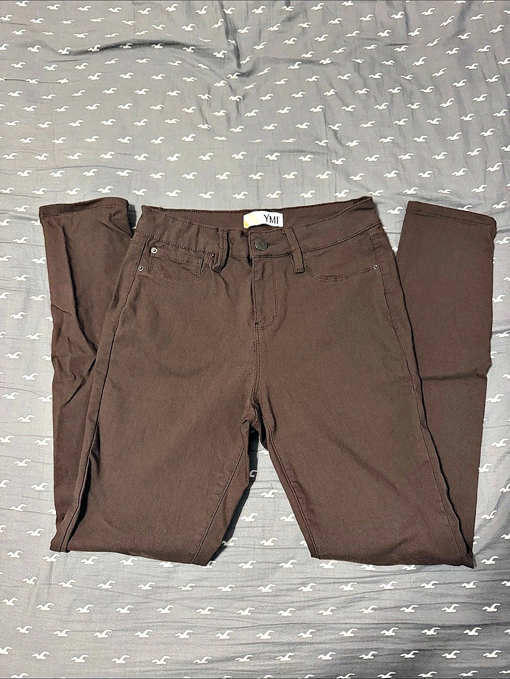 YMI Skinny Pants in Brown Size Medium NWT